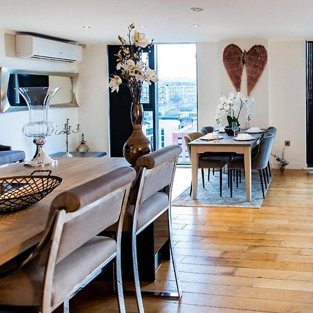 שפילד Spacious 3-Bed Penthouse With City Sky Line Views מראה חיצוני תמונה