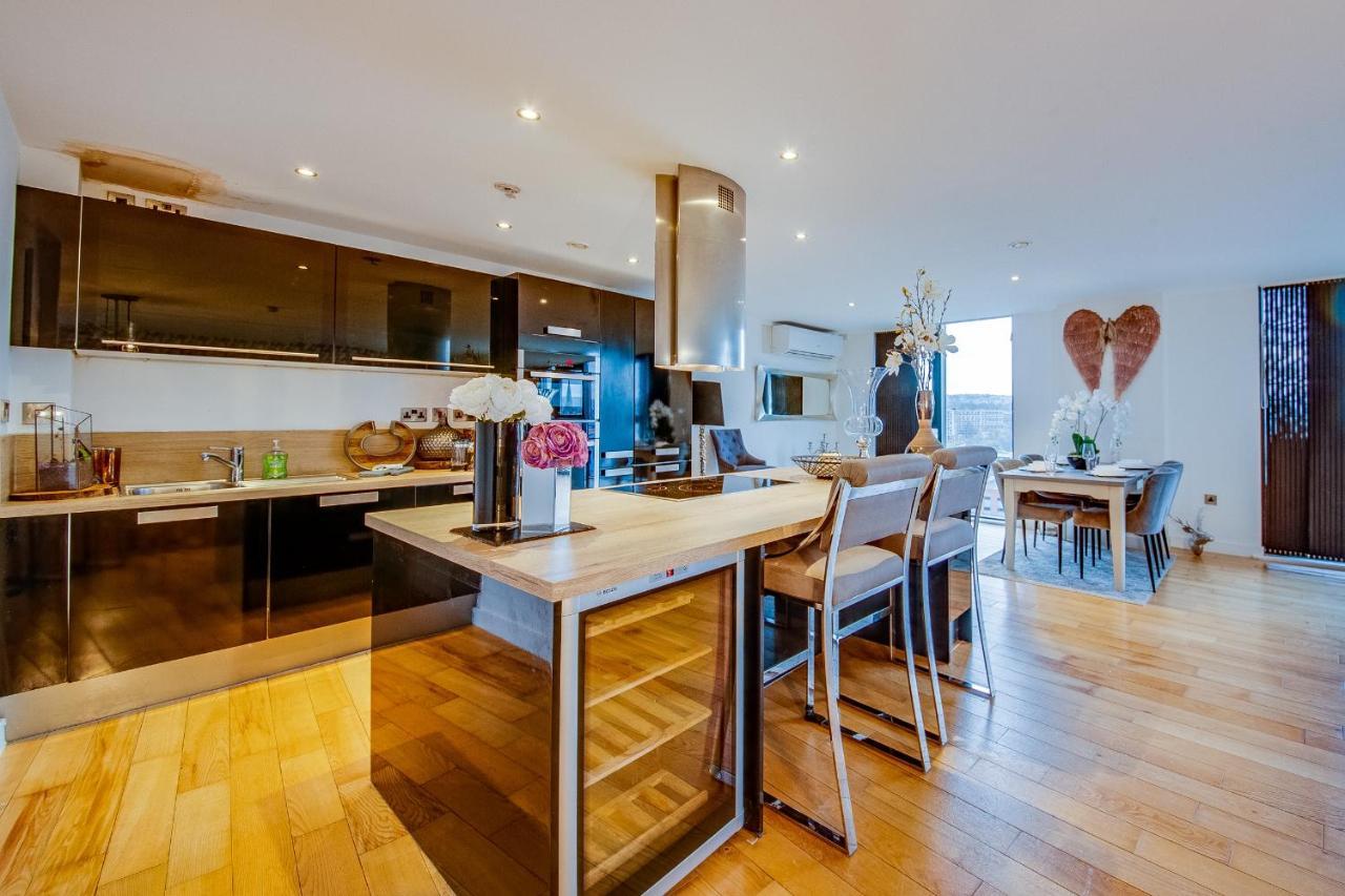 שפילד Spacious 3-Bed Penthouse With City Sky Line Views מראה חיצוני תמונה