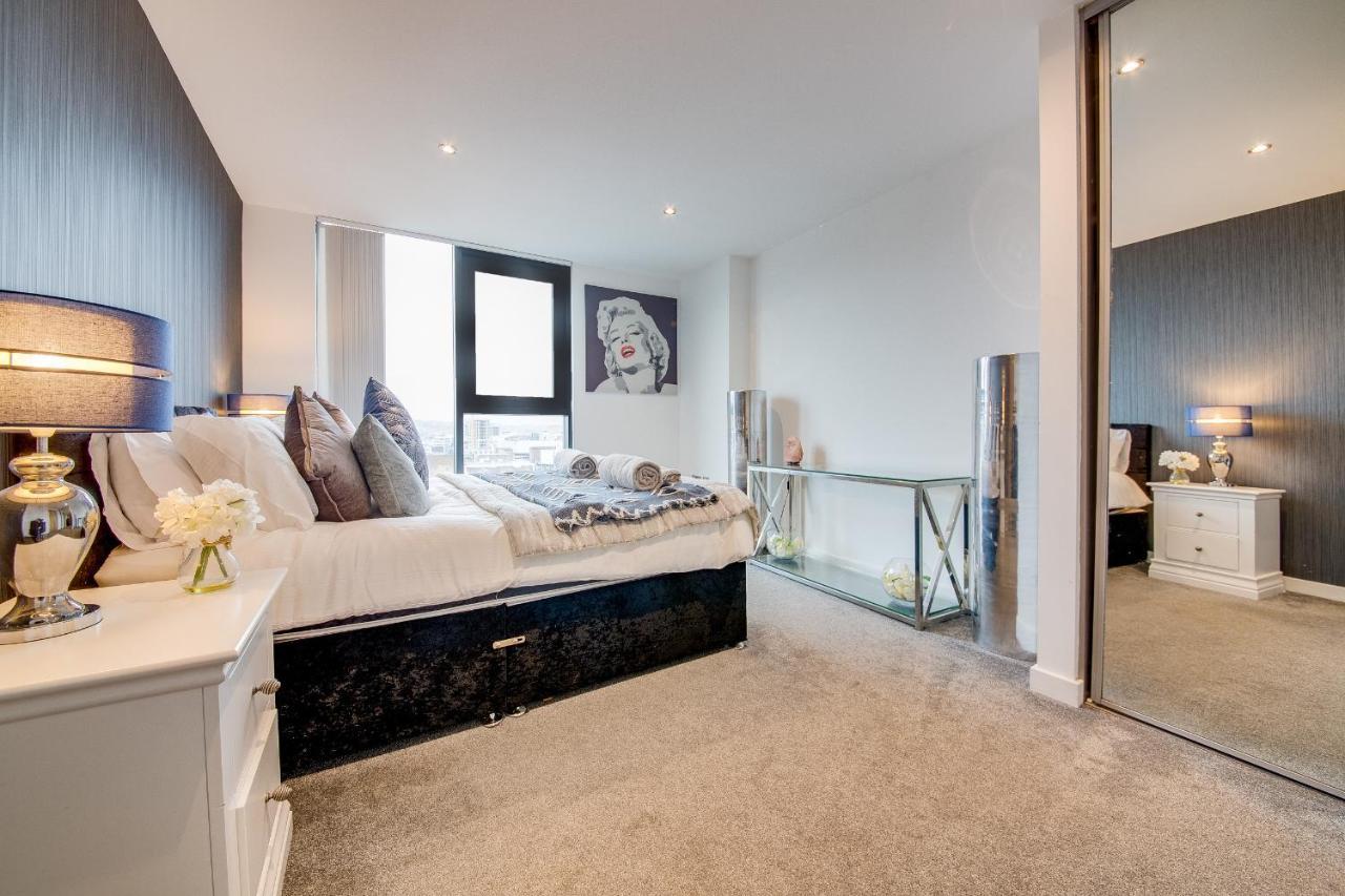שפילד Spacious 3-Bed Penthouse With City Sky Line Views מראה חיצוני תמונה
